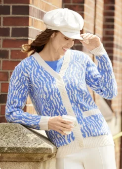 Laura Kent Pullover & Strickmode>Strickjacke in aufwendigem Jacquard-Dessin AZURBLAU MELIERT-ECRU