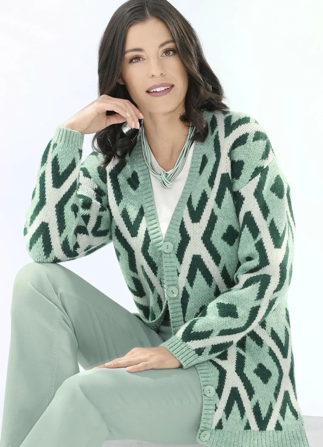 Pullover & Strickmode>Strickjacke in sehr flauschiger Qualität MINT-DUNKELGRÜN-MULTICOLOR