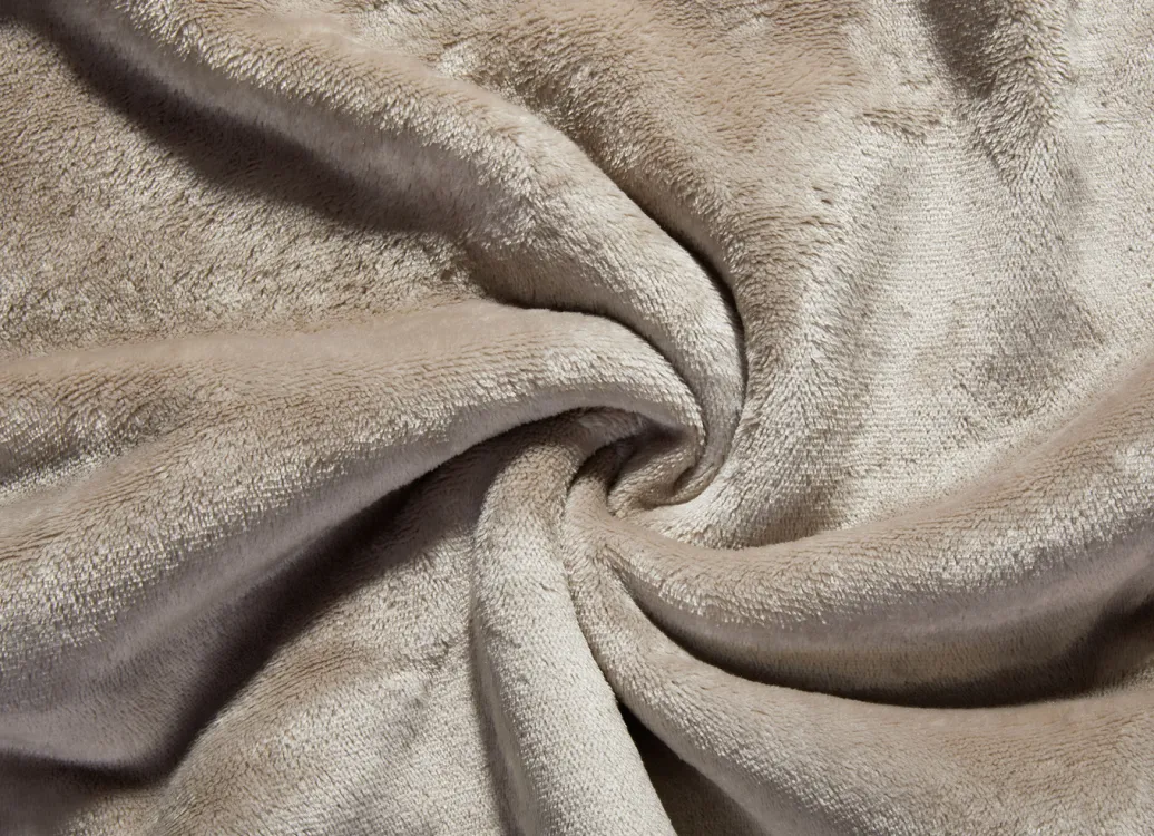 Heimtextilien>Superkuschelige Wohndecke in Teddyfleece-Qualität