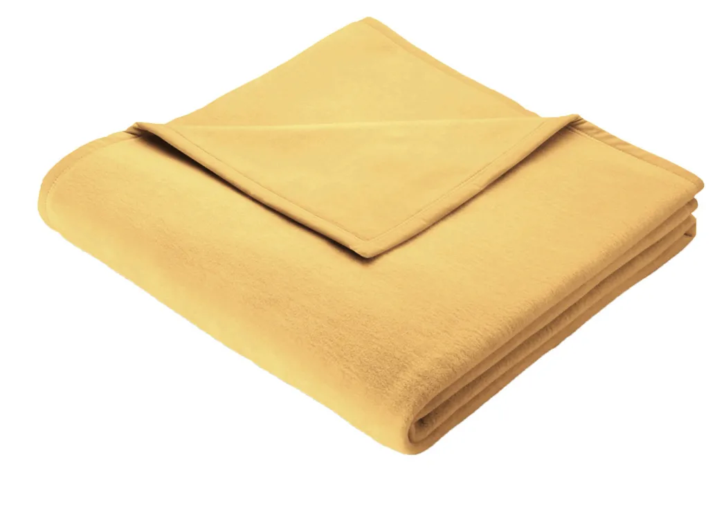 BOCASA Heimtextilien>Supersofte Schlafdecke von Borbo aus reiner Baumwolle