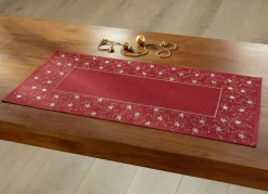 Tischdecken|Heimtextilien></noscript>Tisch- und Raumdekoration mit Glitzergarn