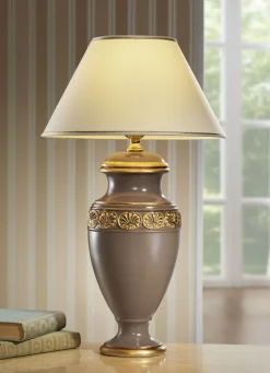 Möbel>Tischleuchte aus italienischer Keramik