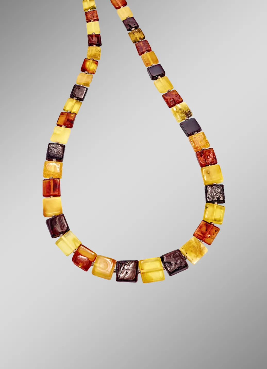 Damen-Edelsteinschmuck>Tolle Halskette mit echten bunten Bernstein-Quadraten