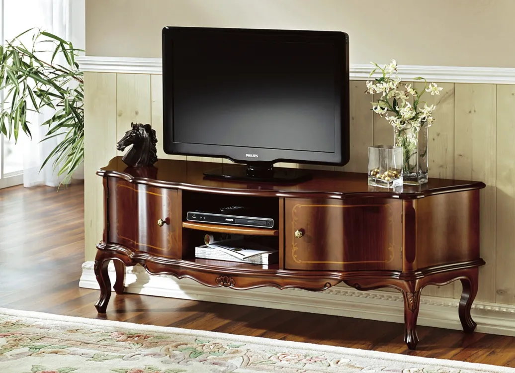 Möbel>TV-Longboard mit dekorativen Schnitzerei-Verzierungen