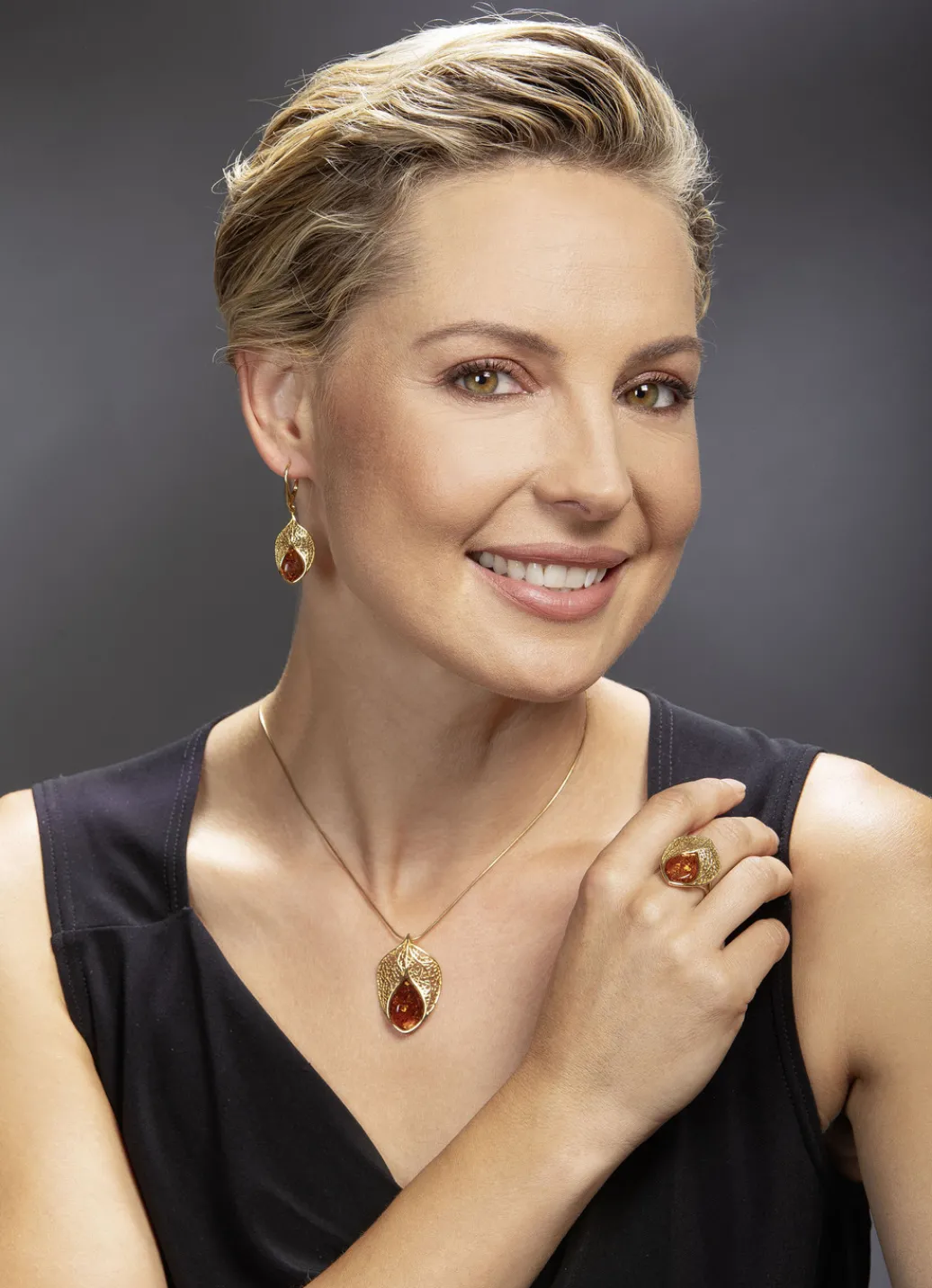 Damen-Edelsteinschmuck>Vergoldete Ohrringe mit Bernstein