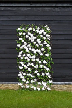 Gartendekoration>Wandgitter aus Blätter und Blüten