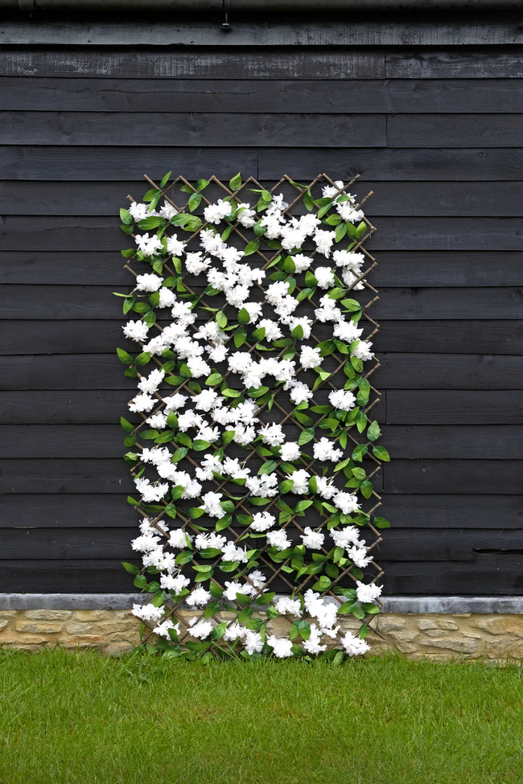 Gartendekoration>Wandgitter aus Blätter und Blüten